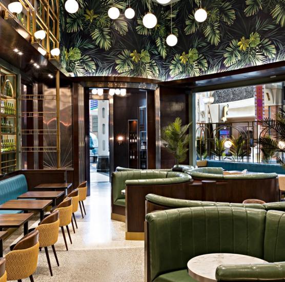 Lucky's Restaurant &amp; Bar