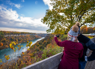 Must-See Spots for Spectacular Fall Colours in Niagara Falls